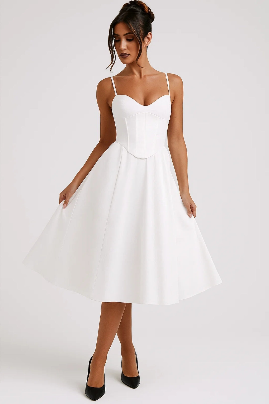 Midi-kjole til kvinder i fit-and-flare-stil | Bustier-top med stropper | Romantisk festlook